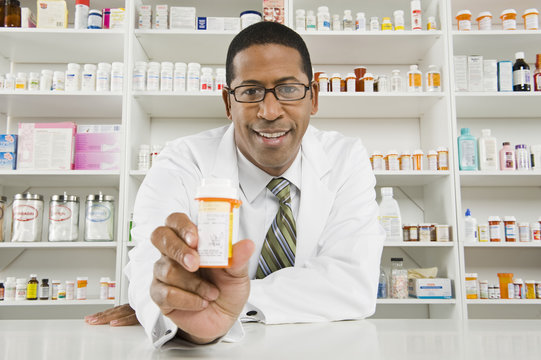 A fast and efficient medicine dispensing service