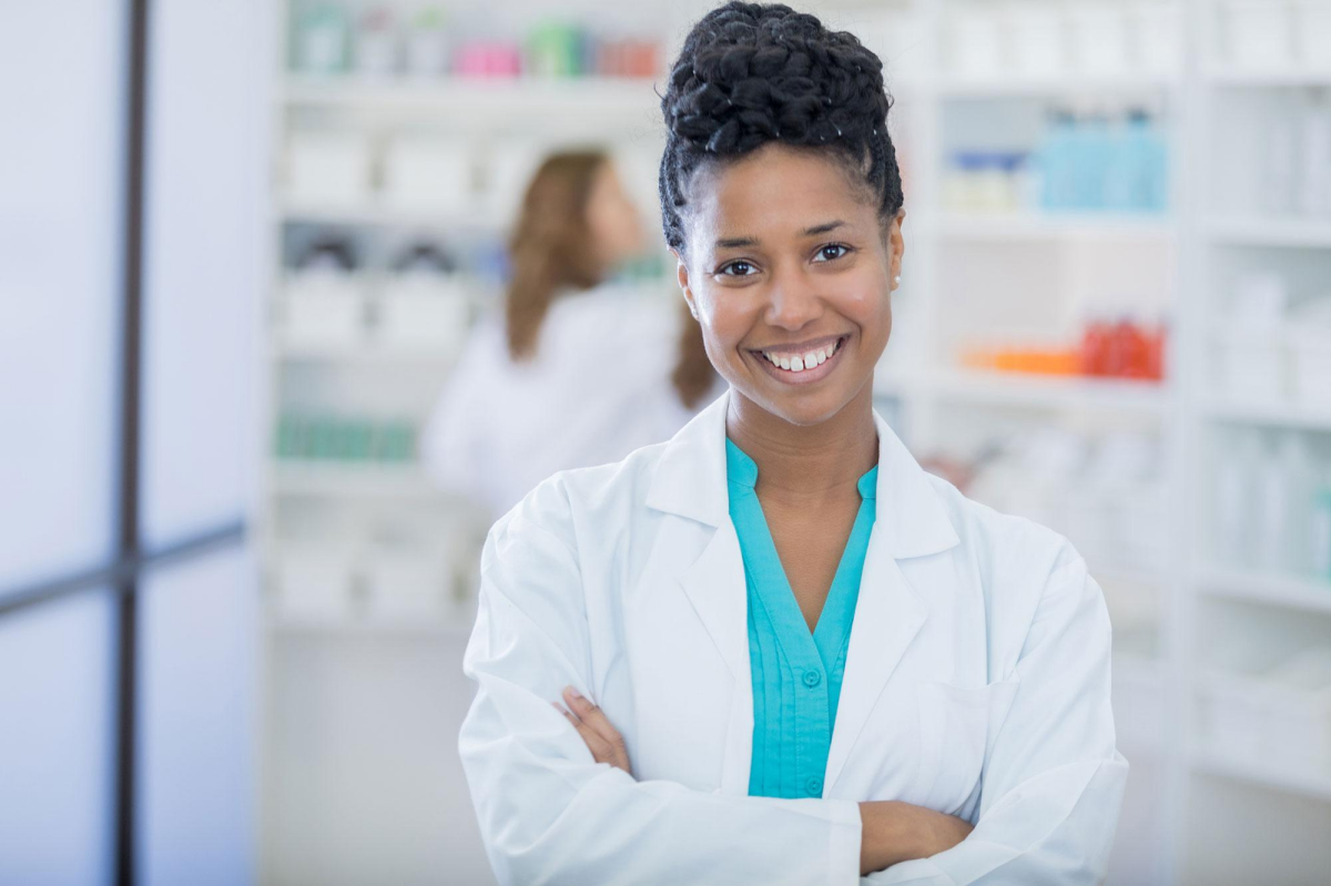 A pharmacy technician at Gelad Chemicals